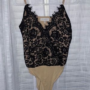WAYF Lace Bodysuit